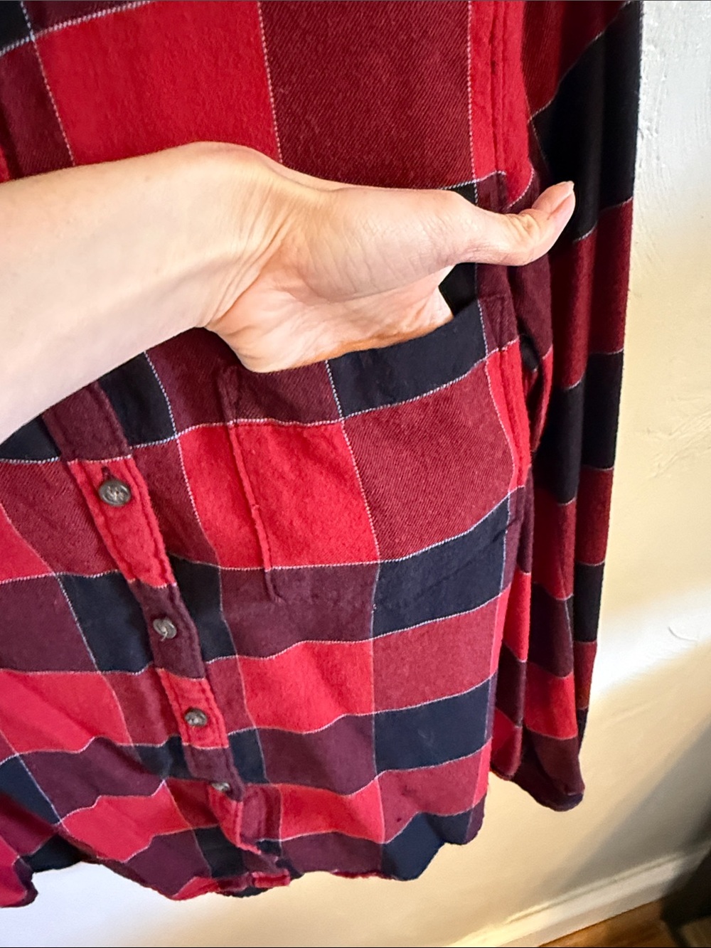 Abercrombie & Fitch plaid button up - Picture 5 of 6
